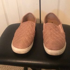 Women’s size 7 1/2 Mossimo from Target Blush pink